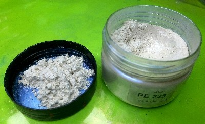 پودر اکلیل کروم سفید ته آبی کد Pe225 - آبی